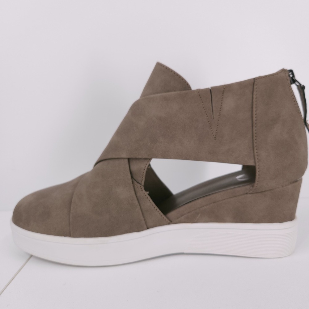 Journee Collection Seena Taupe Crossover Platform Wedge Shooties Womens Size 10 - Picture 8 of 16